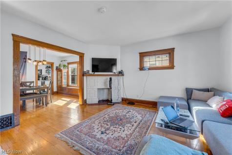 1485 Orchard Grove Avenue Lakewood OH 44107