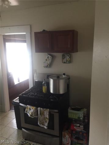 1299 W 89th Street Cleveland OH 44102