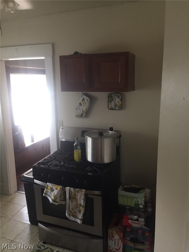 1299 W 89th Street Cleveland OH 44102