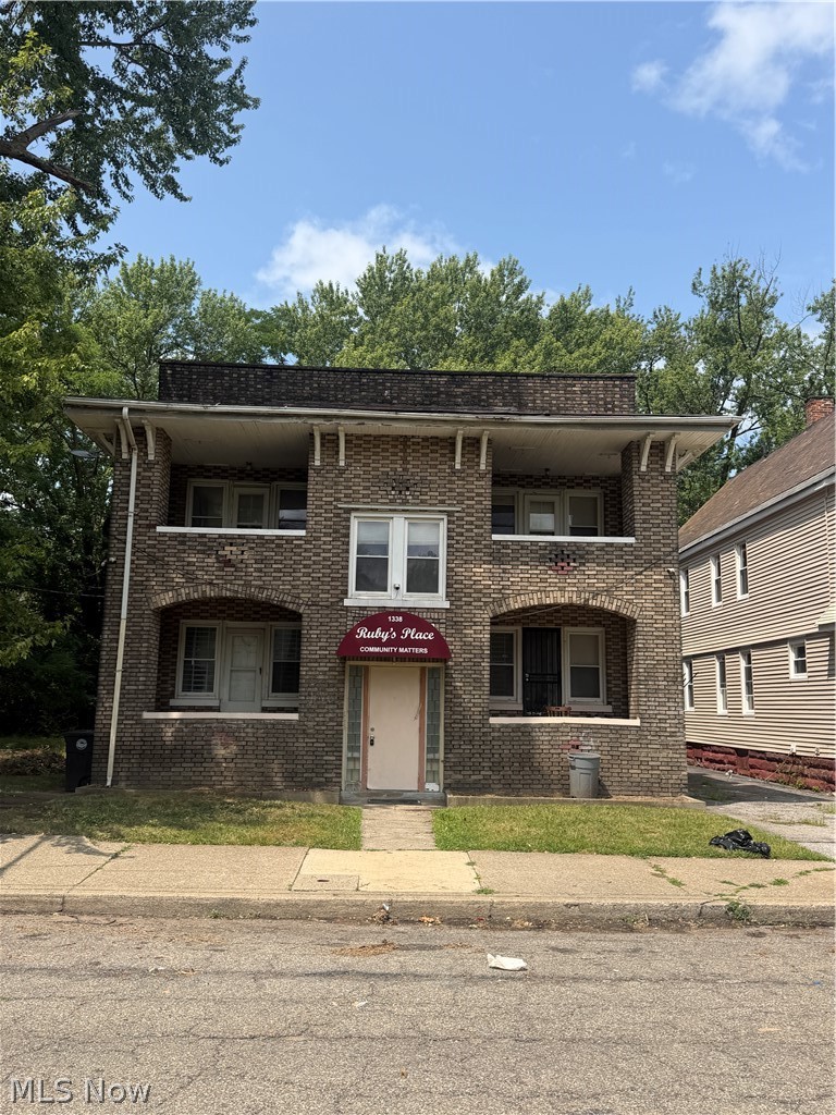 1338 E 125th Street Cleveland OH 44112