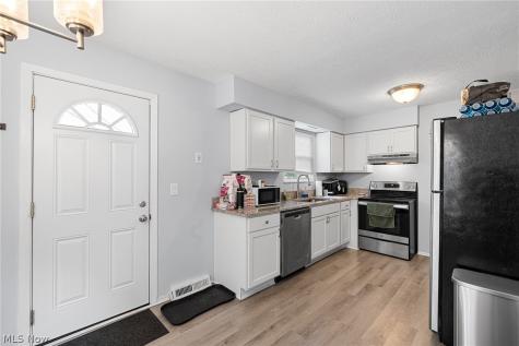 9160 Memphis Avenue Cleveland OH 44144