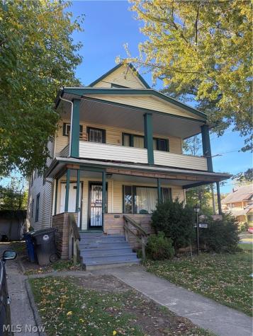 9904 Parkgate Avenue Cleveland OH 44108