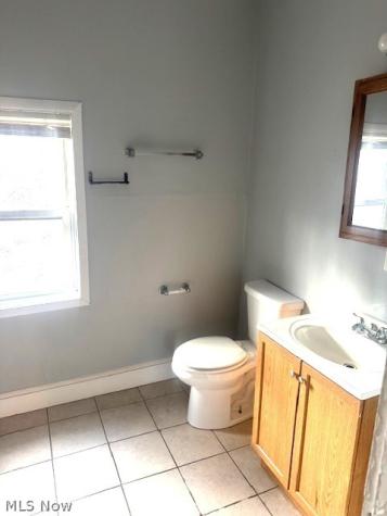 2362 E 76th Street E Cleveland OH 44104