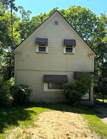2362 E 76th Street E Cleveland OH 44104
