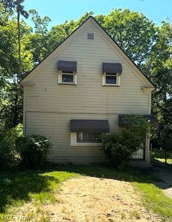 2362 E 76th Street E Cleveland OH 44104