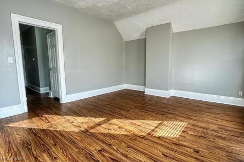 1924 Rowley Avenue Cleveland OH 44109