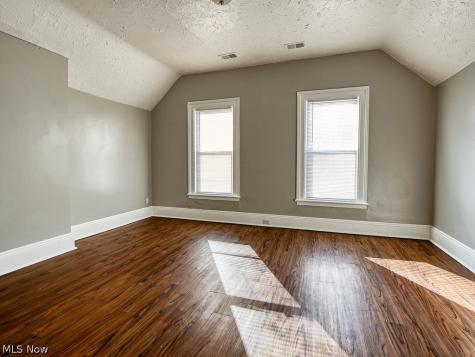 1924 Rowley Avenue Cleveland OH 44109