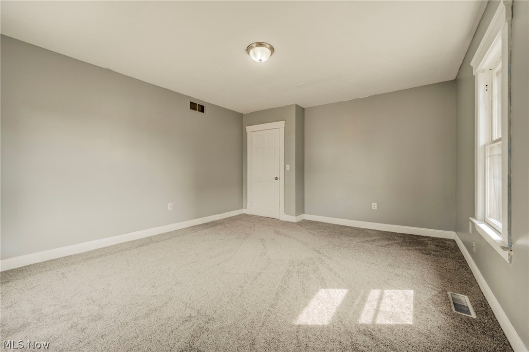 4432 Pearl Road Cleveland OH 44109