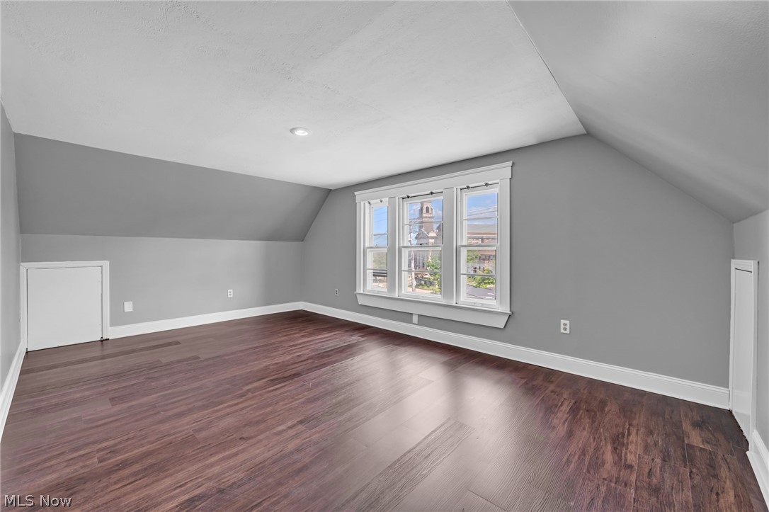 4432 Pearl Road Cleveland OH 44109