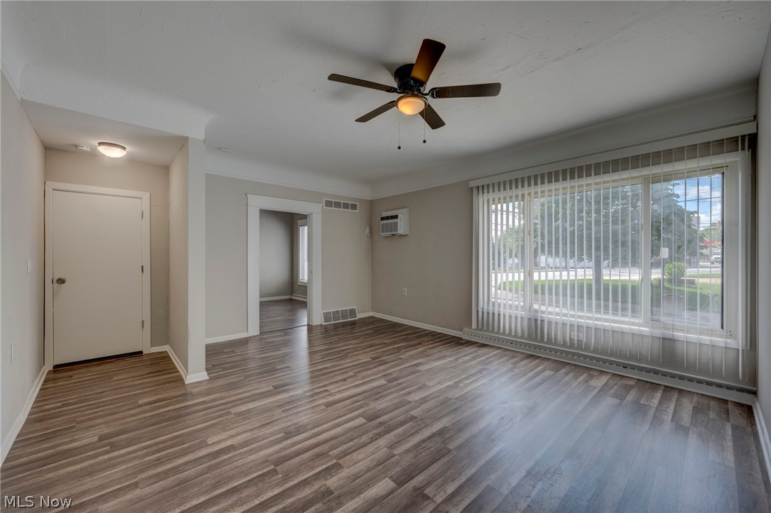 4432 Pearl Road Cleveland OH 44109