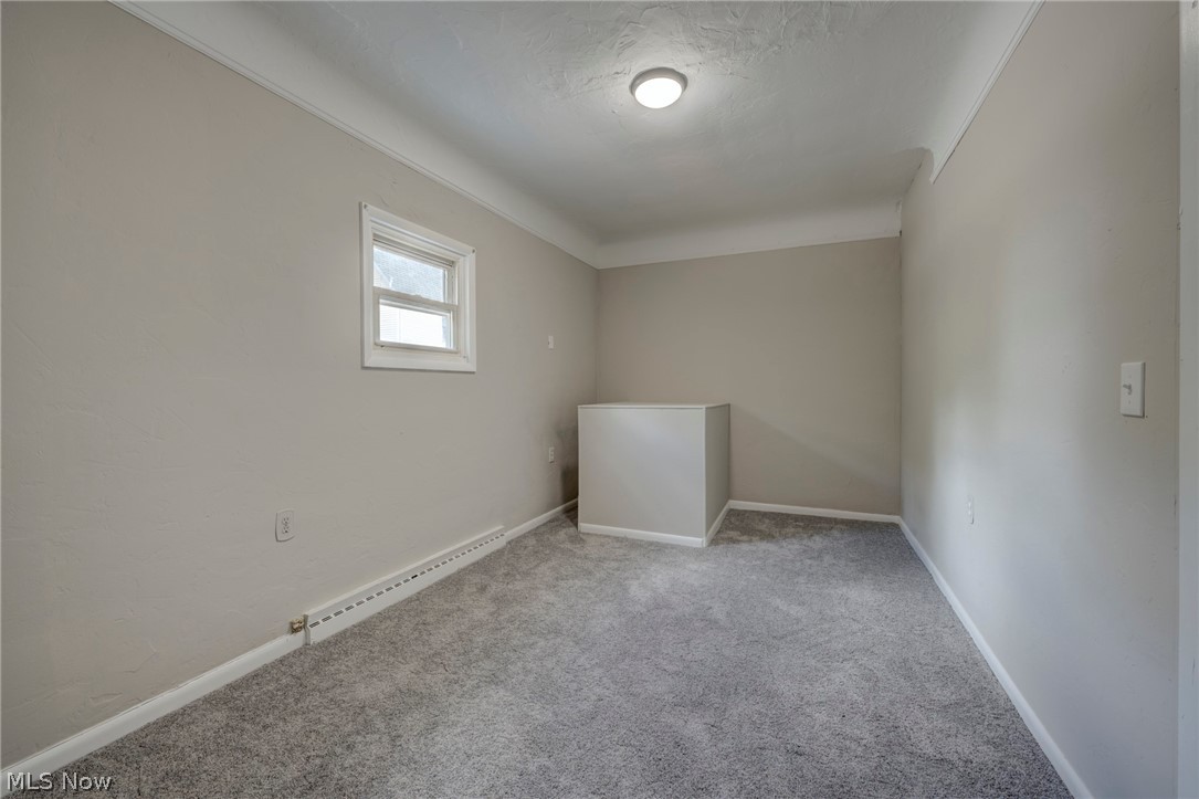 4432 Pearl Road Cleveland OH 44109