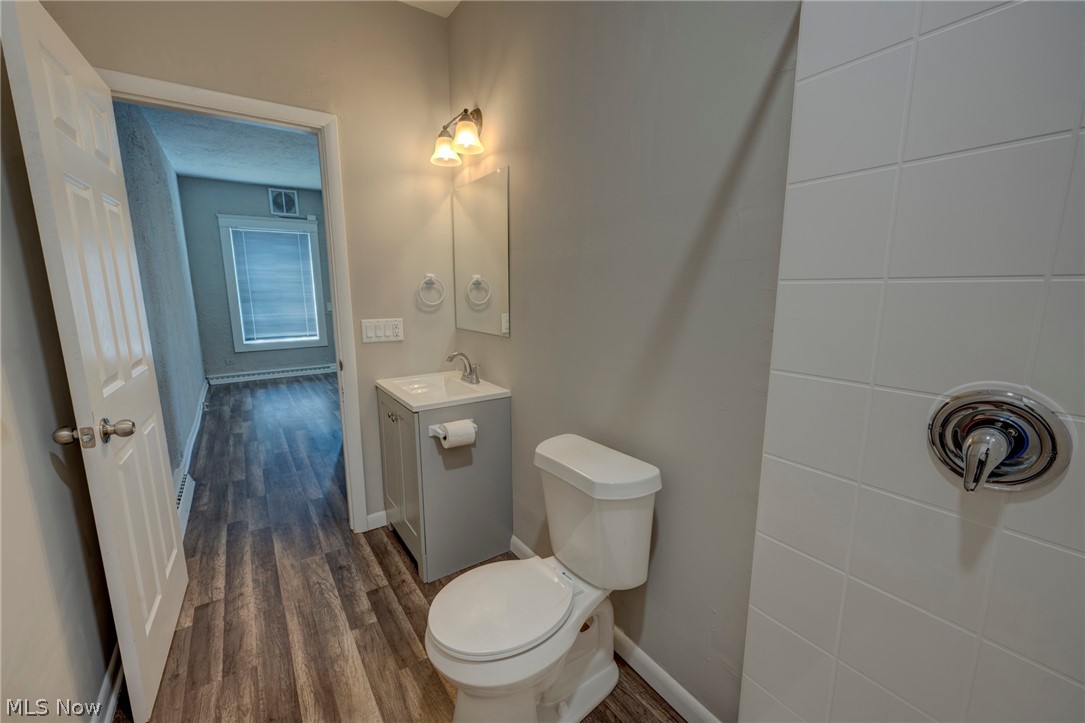 4432 Pearl Road Cleveland OH 44109