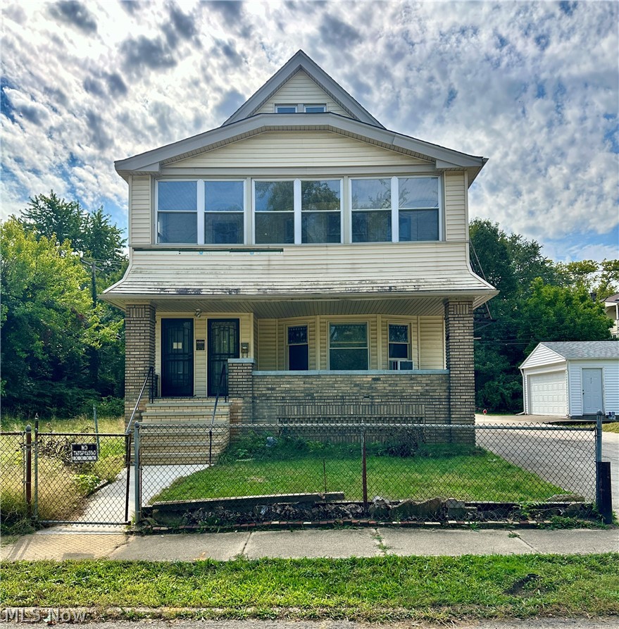 11424 Tuscora Avenue Cleveland OH 44108