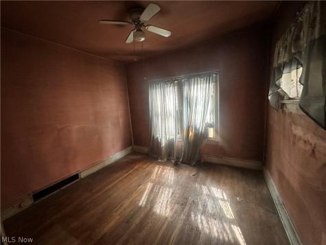 11424 Tuscora Avenue Cleveland OH 44108