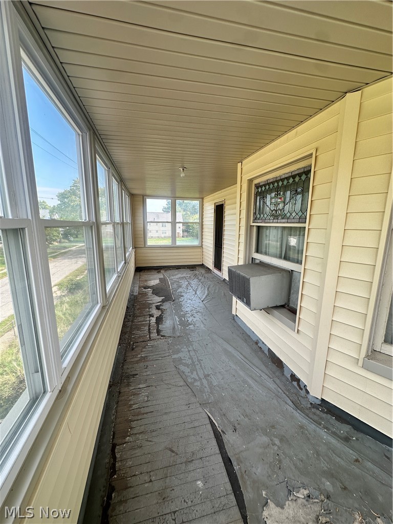 11424 Tuscora Avenue Cleveland OH 44108