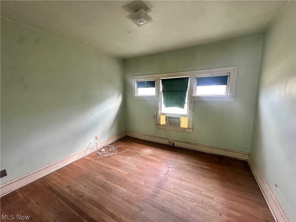 11424 Tuscora Avenue Cleveland OH 44108
