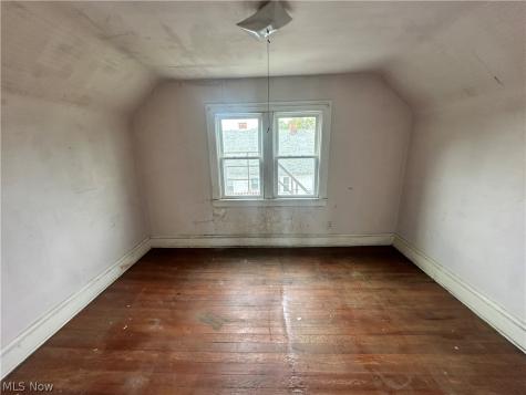 11424 Tuscora Avenue Cleveland OH 44108