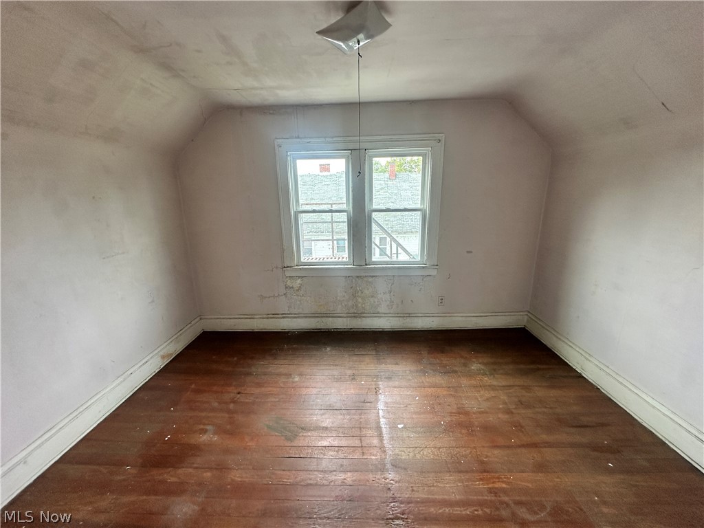 11424 Tuscora Avenue Cleveland OH 44108