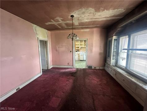 11424 Tuscora Avenue Cleveland OH 44108