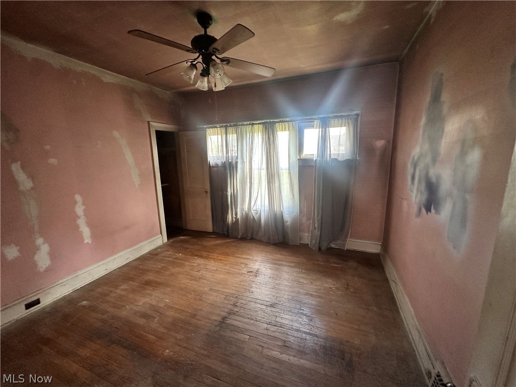 11424 Tuscora Avenue Cleveland OH 44108