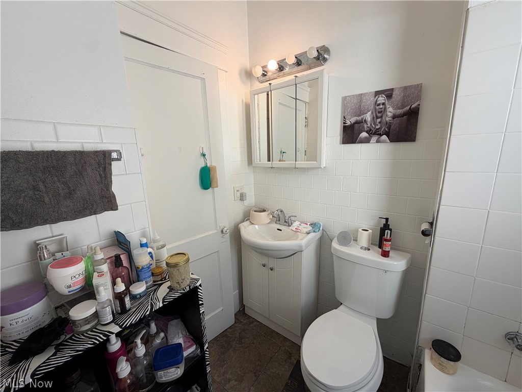 3266 E 123rd Street Cleveland OH 44120