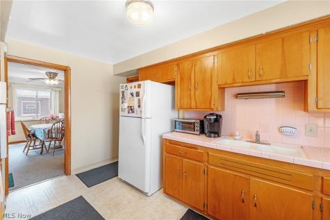 5907 Belmere Drive Parma OH 44129