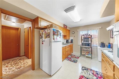 5907 Belmere Drive Parma OH 44129