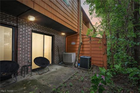 711 & 719 Carroll Street Akron OH 44304