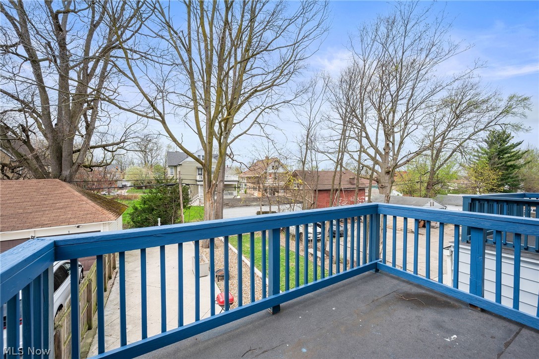 1470-72 Ridgewood Avenue Lakewood OH 44107