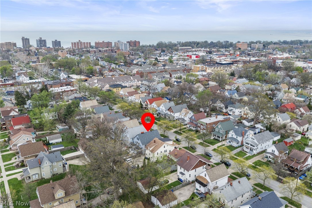 1470-72 Ridgewood Avenue Lakewood OH 44107
