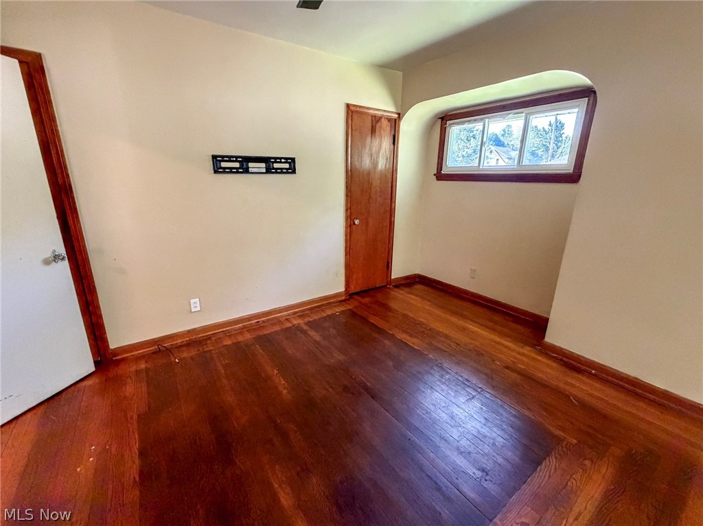 145 S Lakeview Avenue Youngstown OH 44509