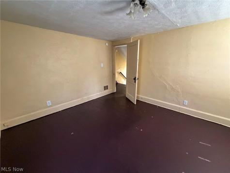 145 S Lakeview Avenue Youngstown OH 44509
