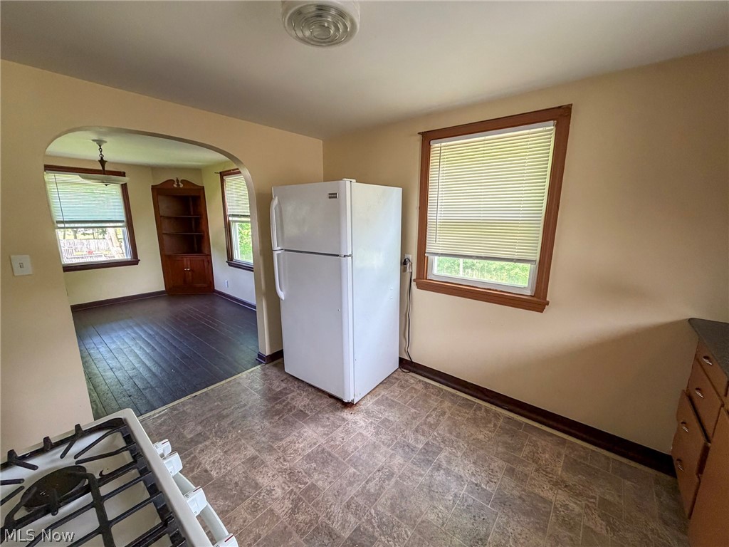 145 S Lakeview Avenue Youngstown OH 44509