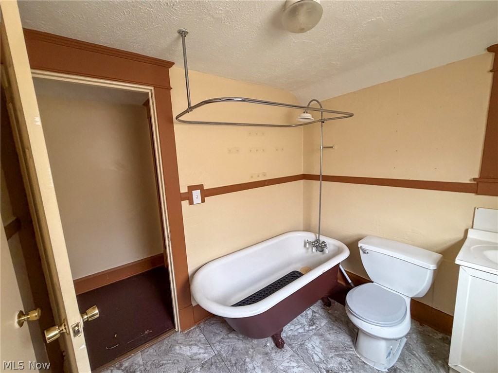 145 S Lakeview Avenue Youngstown OH 44509