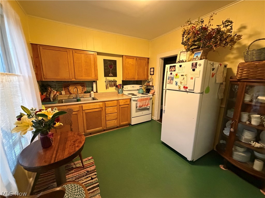 328-330 E Washington Street Lisbon OH 44432