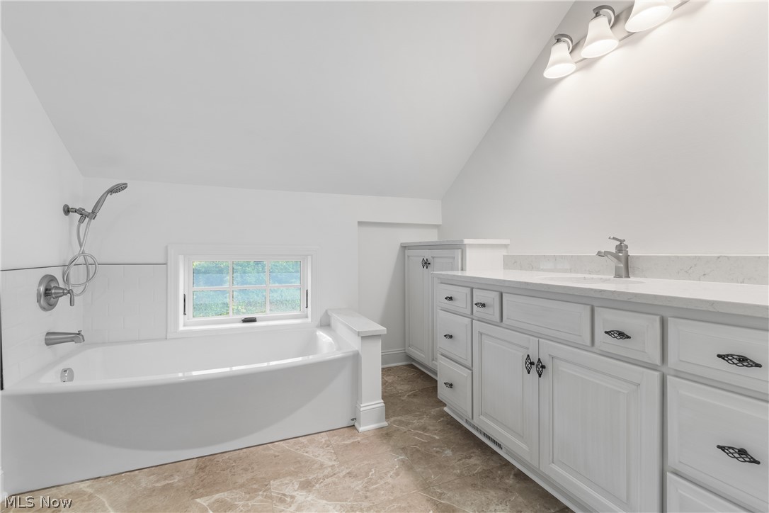 13113 Cleveland Avenue NW Uniontown OH 44685