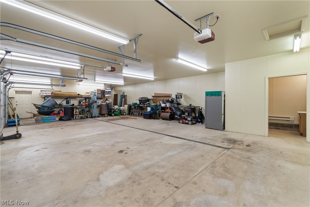 13113 Cleveland Avenue NW Uniontown OH 44685