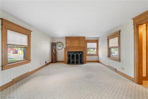 13113 Cleveland Avenue NW Uniontown OH 44685