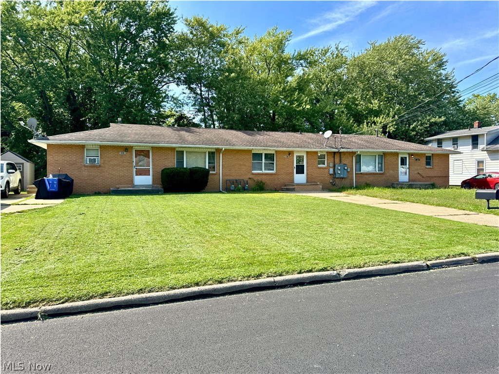 4823 Dunsmore Avenue Ashtabula OH 44004