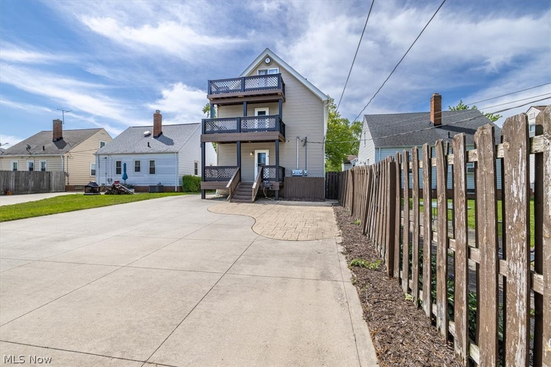 3806 Liggett Drive Parma OH 44134