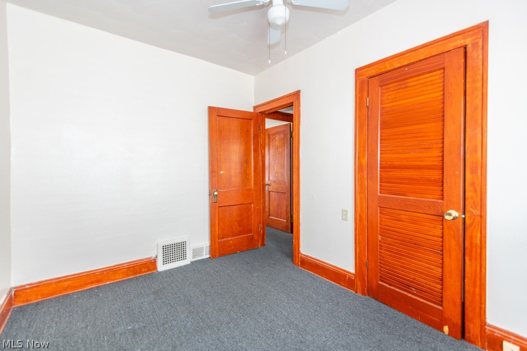 917 Helmsdale Road Cleveland Heights OH 44112