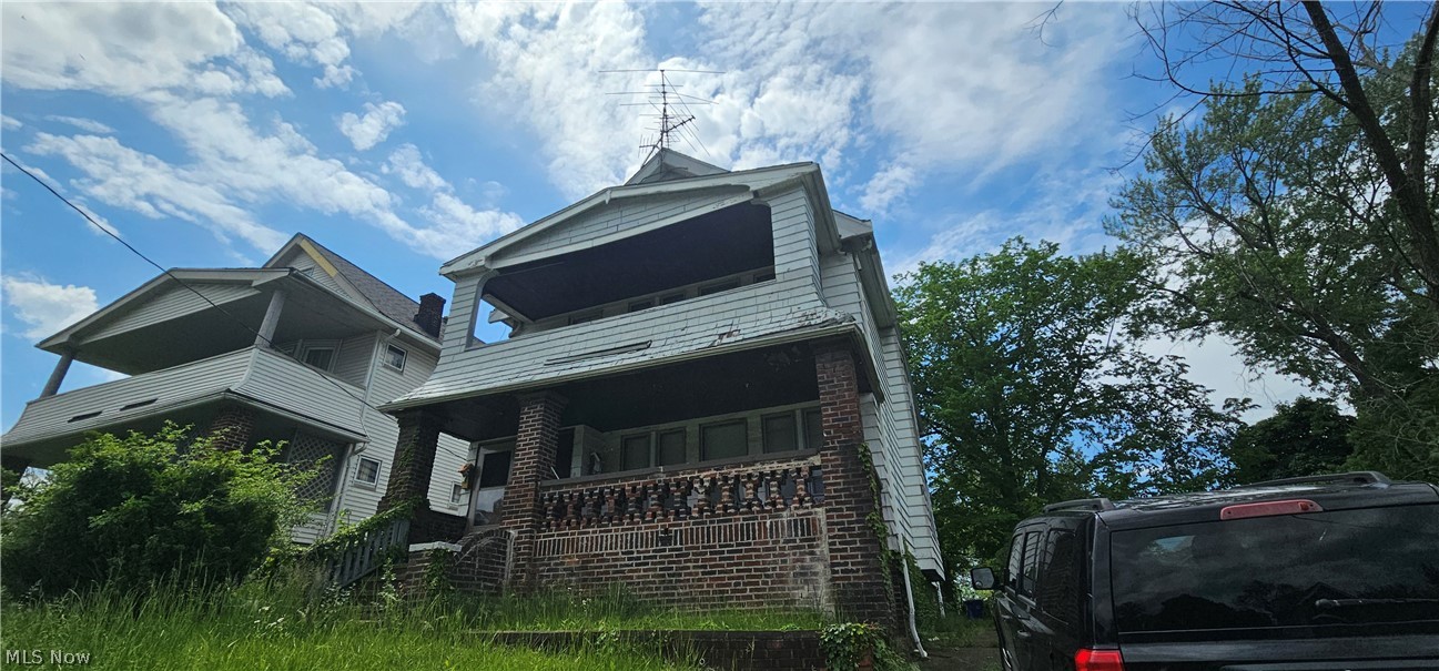 1830 Reyburn Road Cleveland OH 44112