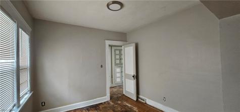 1830 Reyburn Road Cleveland OH 44112