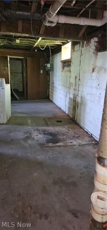 1830 Reyburn Road Cleveland OH 44112