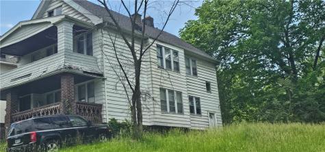 1830 Reyburn Road Cleveland OH 44112
