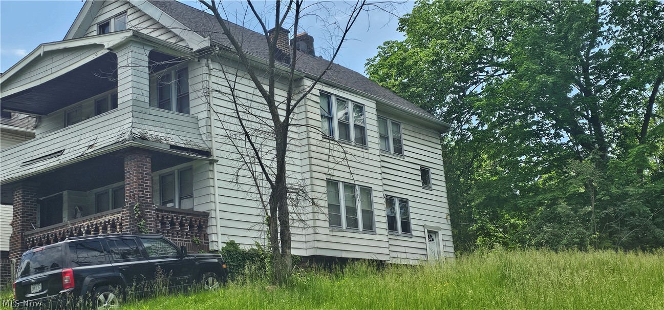 1830 Reyburn Road Cleveland OH 44112