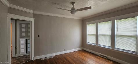 1830 Reyburn Road Cleveland OH 44112