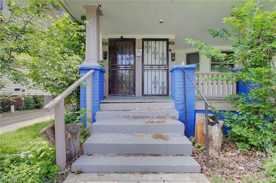 1872 Lampson Road Cleveland OH 44112