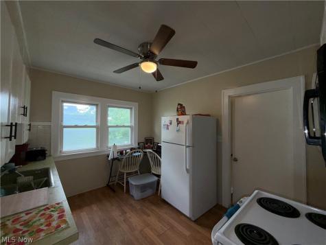 3270 W 116th Street Cleveland OH 44111