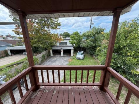 3270 W 116th Street Cleveland OH 44111